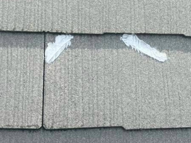 コロニアル　ひび割れ　コーキング